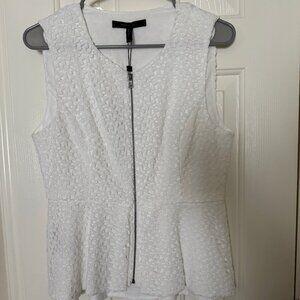 BCBGMAXAZRIA Elegant White Sleeveless Peplum Blouse Front Zip